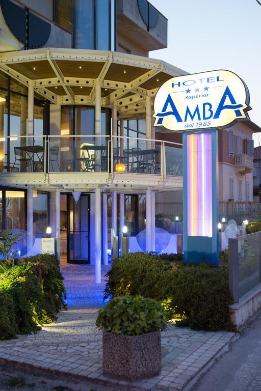 Amba Hotel Rimini Exterior photo
